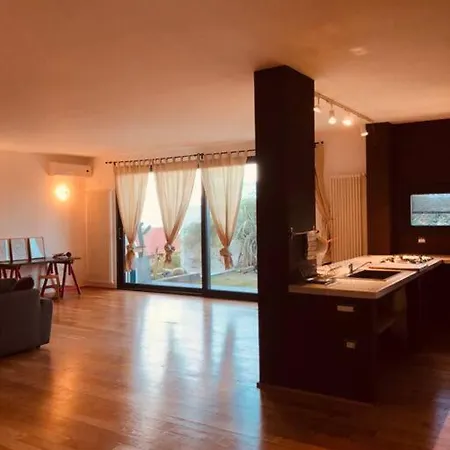 Openhouse - Loft - Casa Al Mare